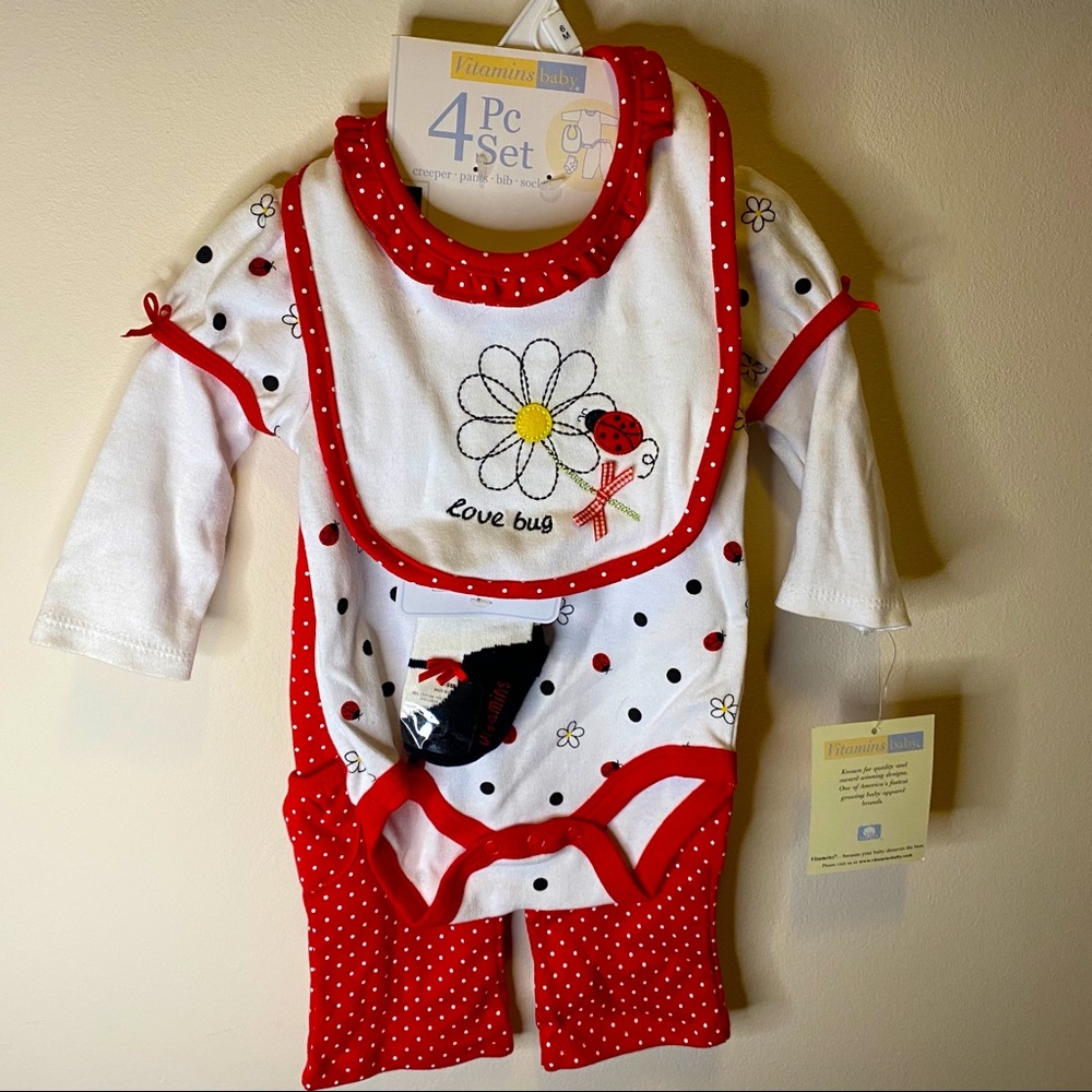 Vitamins Baby 4 Piece Set